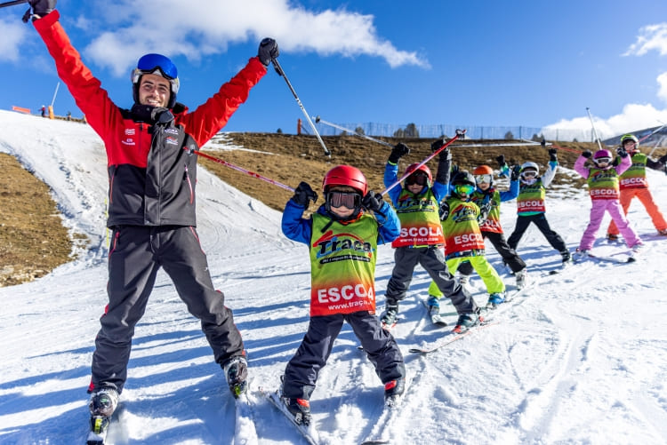 clases colectivas esquí traça